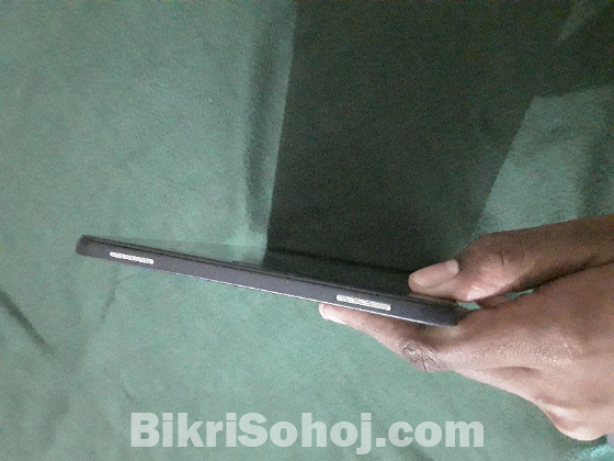 Samsung Tab A (2016) T585